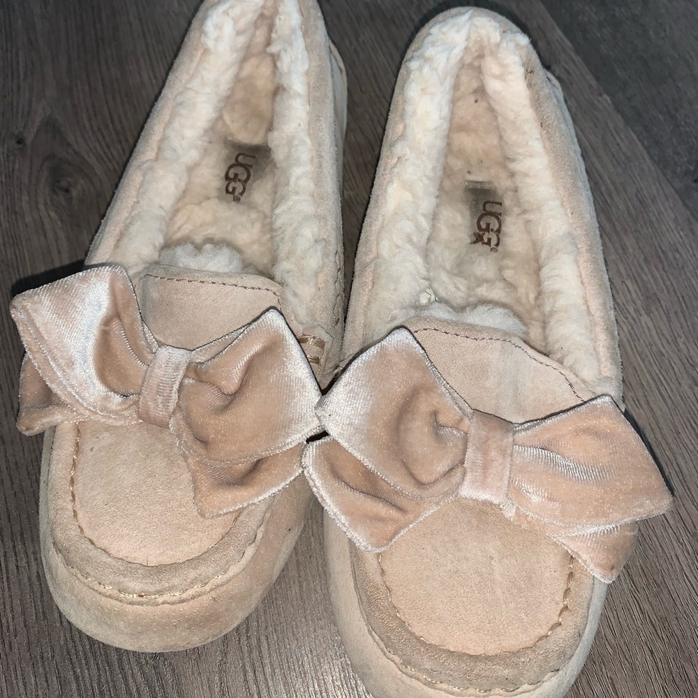 Ugg moccasin slippers